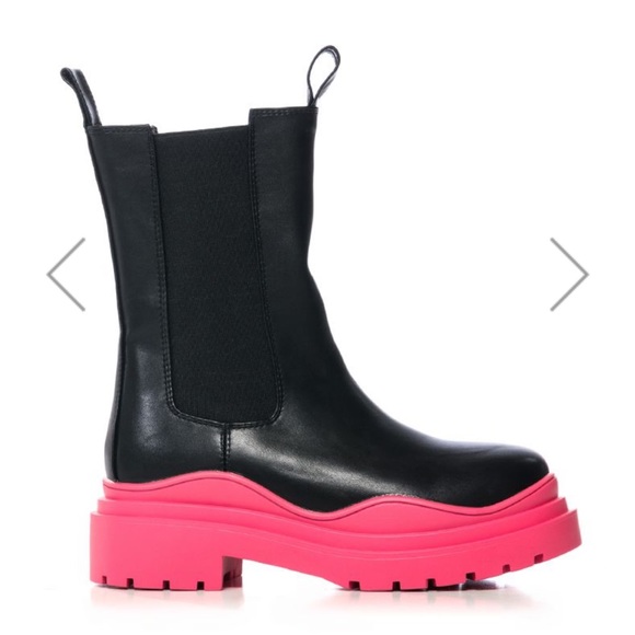 Black and pink Chelsea boot - Picture 3 of 3